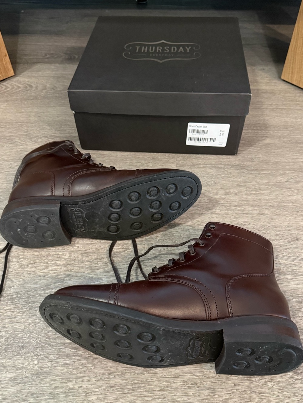 Thursday Men’s Leather Lace-Up Boots Brown Cap-Toe - Picture 5 of 9